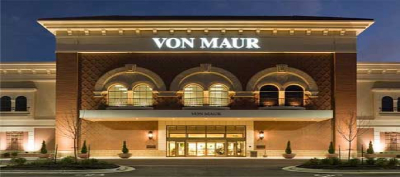 Von Maur Store 
